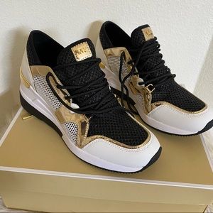 Michael Kors LIV TRAINER WEDGE SNEAKER